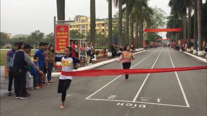 Giờ học sáng tạo tại THCS Hồng Vân