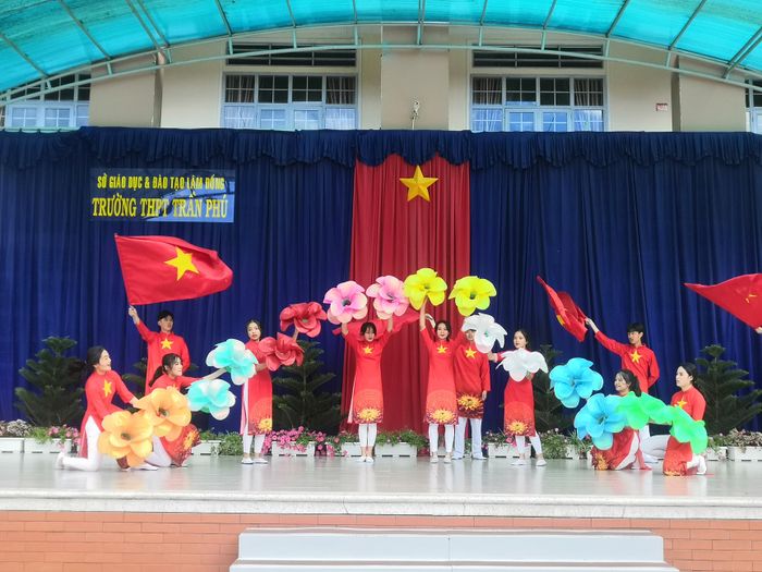 Hình ảnh Trường THPT Trần Phú 1