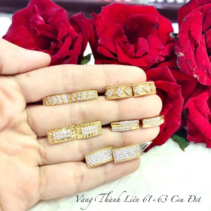 Bộ sưu tập vàng miếng SJC tại Thành Liên