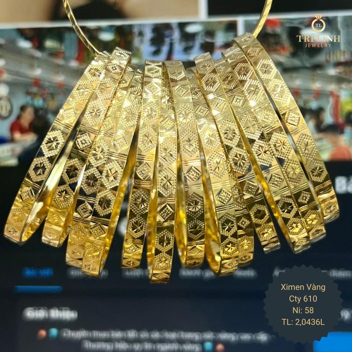 Trí Linh Jewelry ảnh 2 - Cận cảnh những mẫu thiết kế độc đáo từ bàn tay nghệ nhân lành nghề