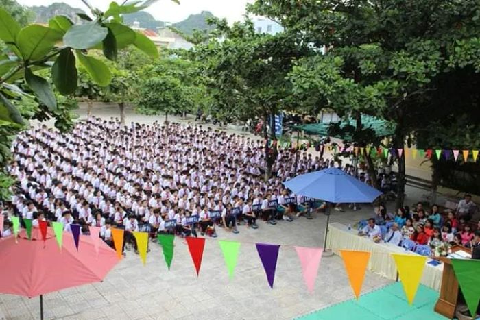 Hình ảnh khuôn viên Trường THCS Huỳnh Bá Chánh