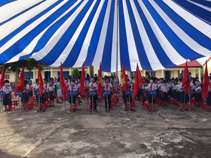 Hoạt động ngoại khóa đầy màu sắc tại Trường Tiểu học Trưng Vương