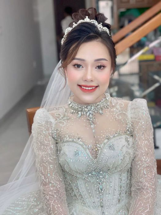 Bộ sưu tập hình ảnh cô dâu rạng ngời từ bàn tay vàng Hoa Ly Phạm