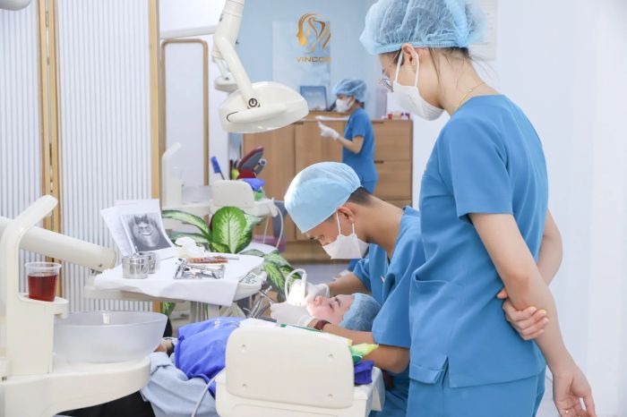 Hình ảnh thực tế tại Vincos & Dr Lee - Không gian sang trọng, hiện đại