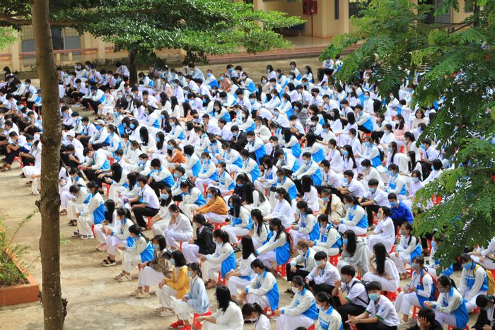 Trường THPT Chuyên Nguyễn Chí Thanh hình ảnh 1
