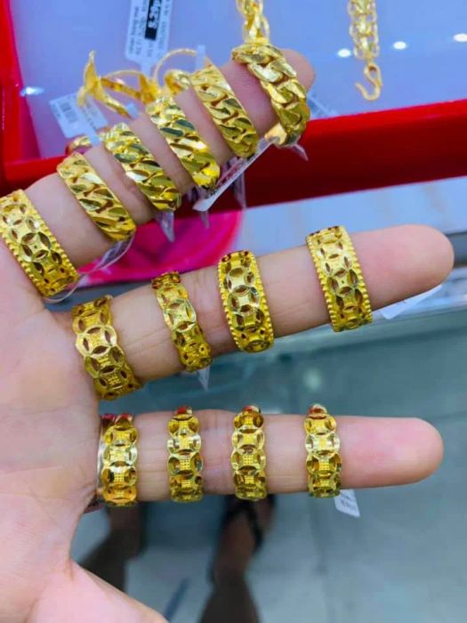 Bộ sưu tập lắc tay cao cấp tinh xảo tại Tiệm Vàng Mai Lâm