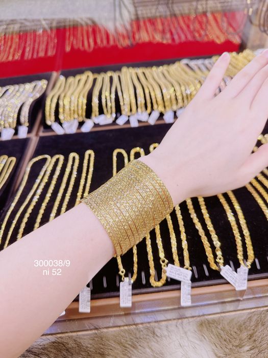 Tiệm Vàng KIM NGỌC TÀI ảnh 2 - Góc nhìn cận cảnh những thiết kế trang sức độc đáo