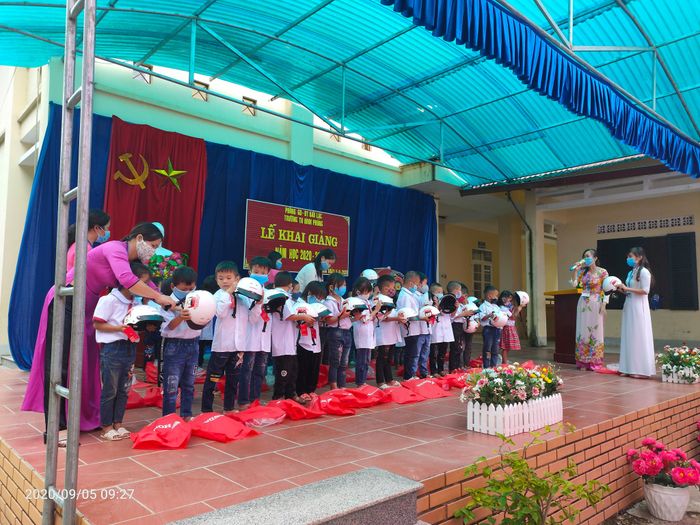 Trường Tiểu Học Đình Phùng hình ảnh 2