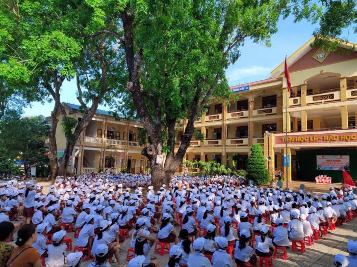 Hoạt động ngoại khóa sôi nổi tại Trường Tiểu học Hùng Vương