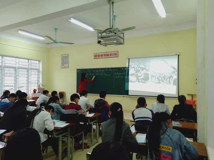 Trường THCS Hương Lâm ảnh 2