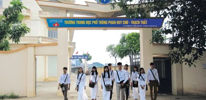 Trường THPT Phan Huy Chú Hình 1