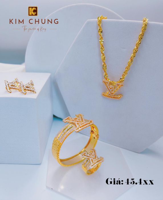 Tiệm Vàng Kim Chung Nha Trang ảnh 2 - Góc nhìn chân thực về bộ sưu tập trang sức tinh tế