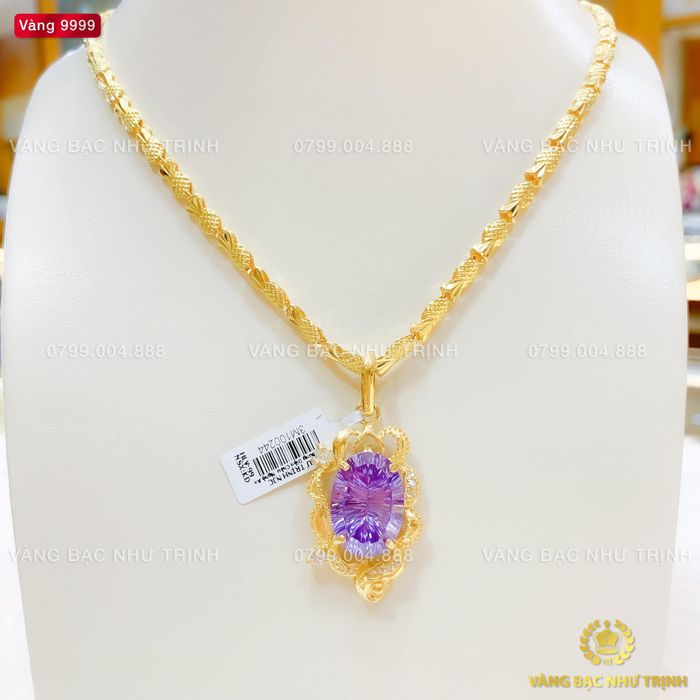 Vàng Bạc Như Trịnh ảnh 1 - Khoảnh khắc lưu giữ vẻ đẹp tinh tế từ những thiết kế trang sức sang trọng, nơi ánh kim loại quý hòa quyện cùng nét chế tác điêu luyện.