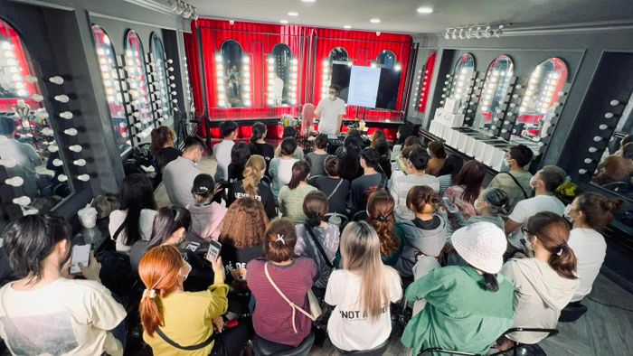 Không gian đào tạo hiện đại tại Ken Makeup Academy