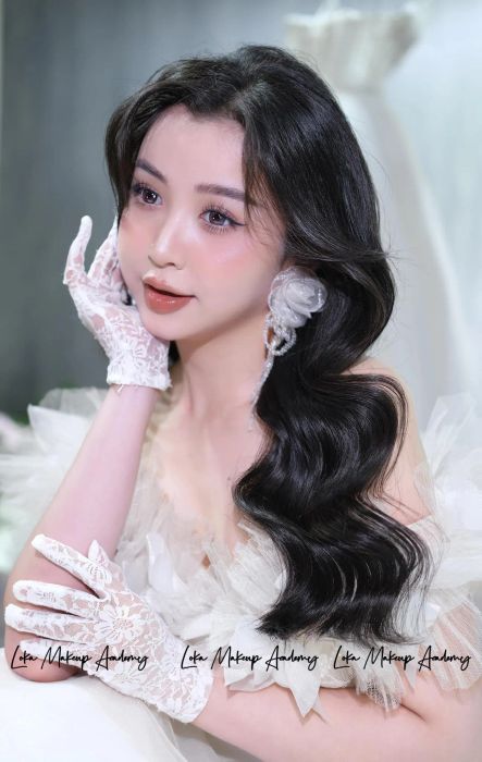 Khoảnh khắc tỏa sáng của những cô dâu được chăm chút bởi LoKa Makeup Studio