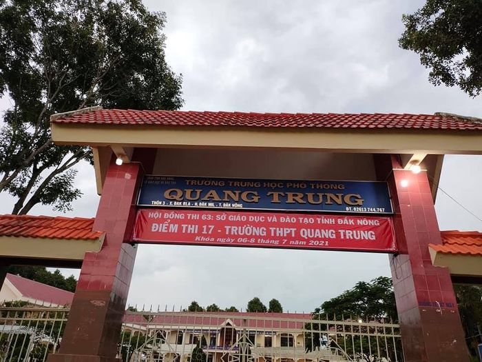 Trường THPT Quang Trung hình ảnh 1
