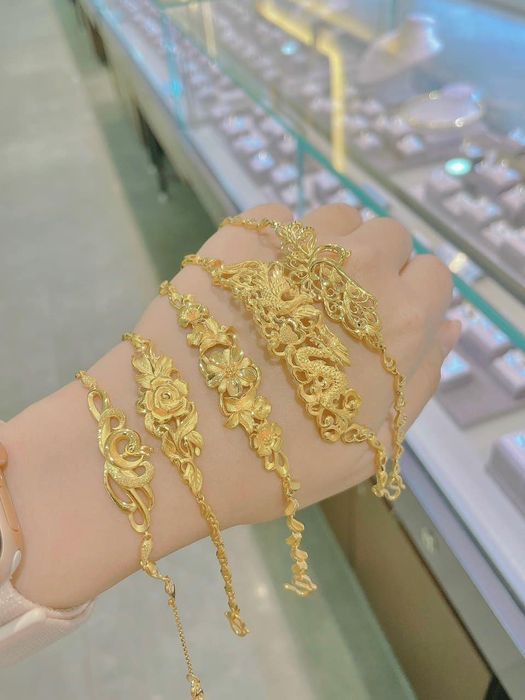Hình ảnh bộ sưu tập trang sức tại PNJ