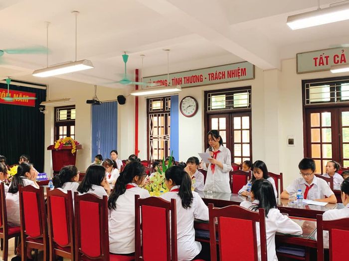 Hình ảnh Trường THCS Trần Phú - Khuôn viên xanh mát