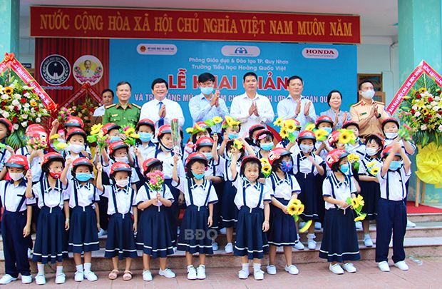 Ảnh chân dung Trường Tiểu học Hoàng Quốc Việt - góc nhìn mới mẻ