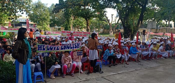 Giờ học ngoại khóa đầy sôi động tại Trường Tiểu học Nguyễn Khuyến