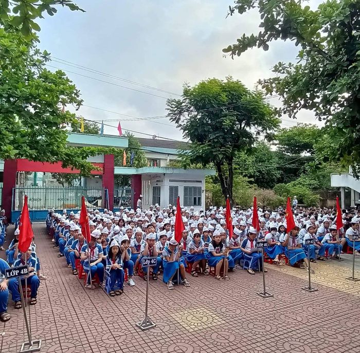 Hoạt động thể chất rèn luyện sức khỏe tại Trường Tiểu học Lê Lợi