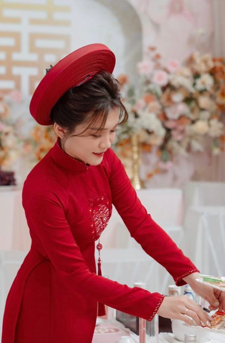 Bộ sưu tập áo dài mới nhất 2023 từ Nhà May Hà Cần Thơ