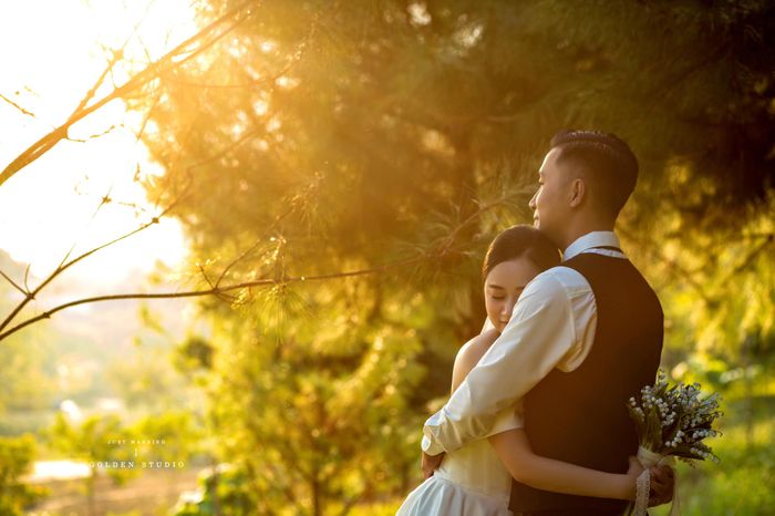 Golden Studio - Tác phẩm nghệ thuật đầu tiên của tình yêu