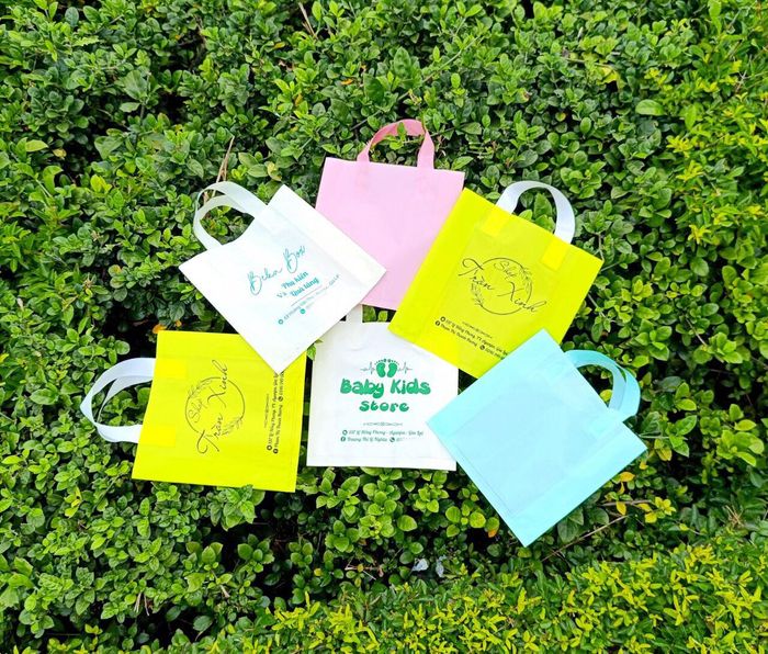 Hình ảnh sản phẩm tiêu biểu từ Nguyễn Phong Print