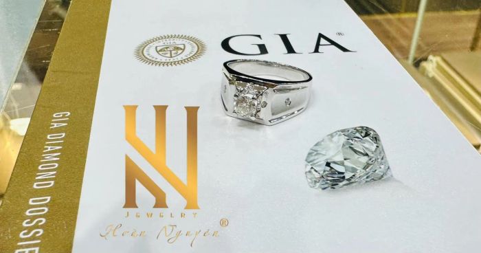 Bộ sưu tập nhẫn cưới đẳng cấp tại Hoàn Nguyên
