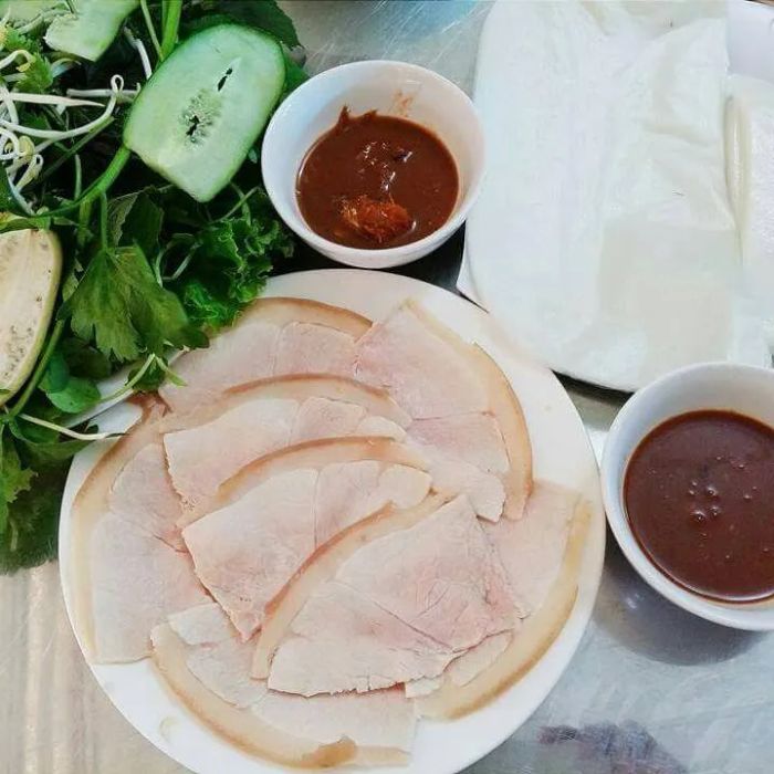 Góc ảnh chân thực về món đặc sản tại Bánh Tráng Thịt Heo Quê Xưa - Ảnh 2