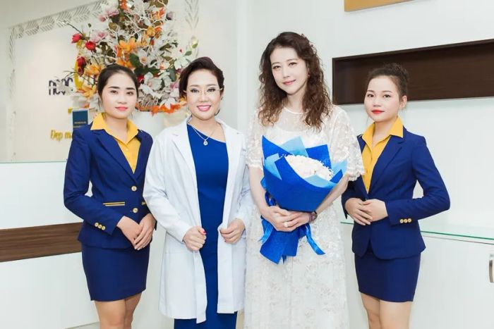 Không gian sang trọng đạt chuẩn 5 sao tại Ngọc Dung Beauty