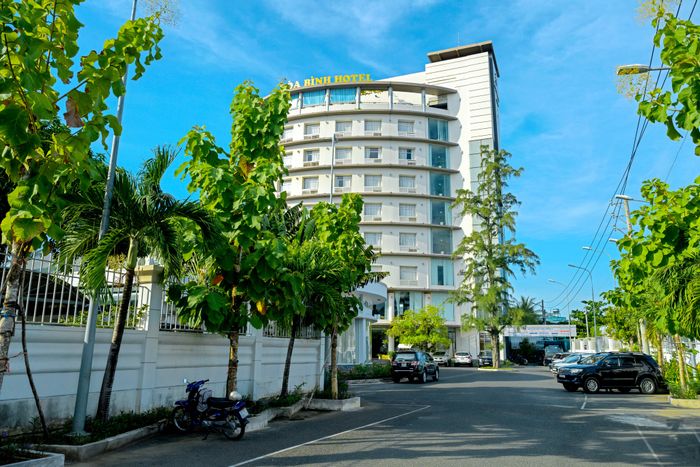 Hình ảnh Nhà hàng - Khách sạn Hoà Bình 1
