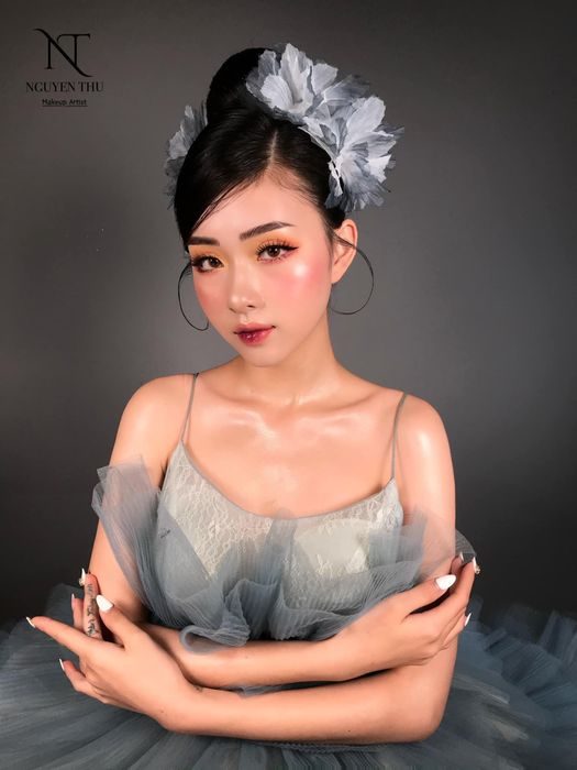 Cùng ngắm nhìn những khoảnh khắc đào tạo đầy chuyên nghiệp và sáng tạo tại xưởng nghệ thuật July Studio.
