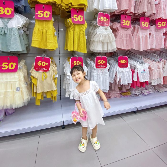 Bộ sưu tập sản phẩm đa dạng tại Con Cưng