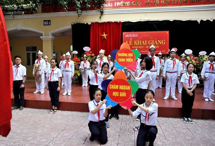 Hình ảnh Trường THCS Hoàng Liệt - Ngôi trường xanh - sạch - đẹp