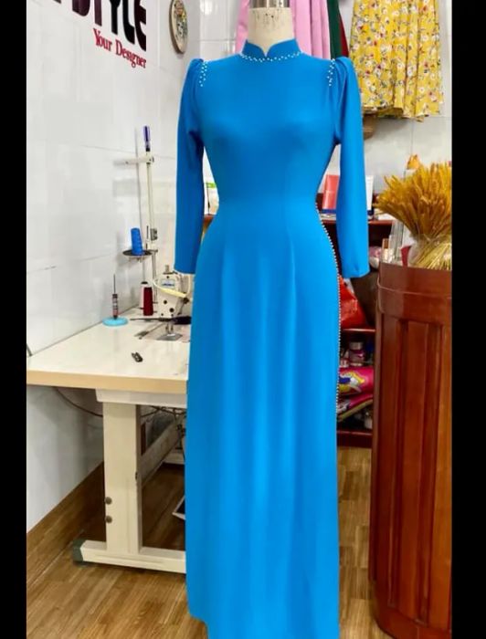 Bộ sưu tập áo dài lụa cao cấp của Nhà May Xuân Khánh