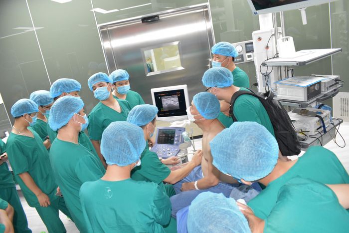Bệnh Viện Thanh Nhàn - Hình ảnh thứ hai khắc họa không gian bệnh viện thân thiện, chuyên nghiệp với quy trình khám chữa bệnh khoa học, mang lại sự hài lòng cho mọi bệnh nhân.