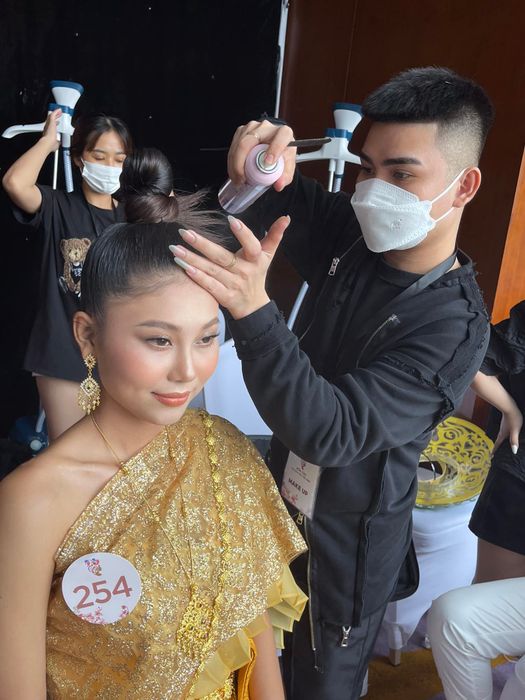 Không gian đào tạo hiện đại và chuyên nghiệp tại Dũ Dũ Wedding