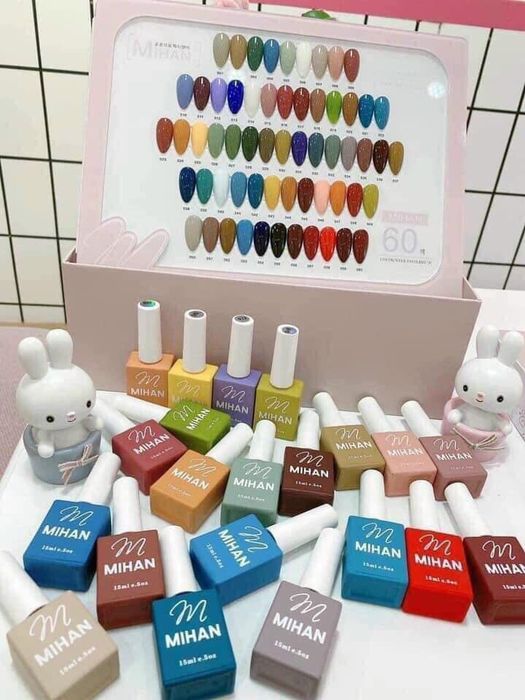 Bộ sưu tập phụ kiện nail đa dạng tại Phụ kiện Nail Bảo Ngọc