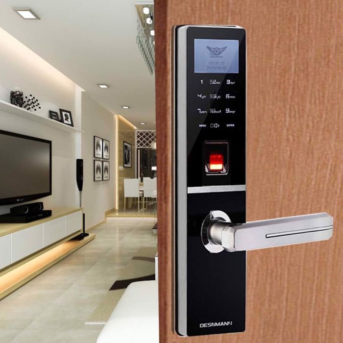 Hình ảnh thực tế khóa vân tay Dessmann phiên bản 2