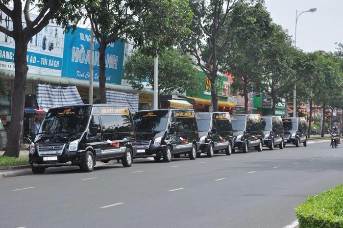 Anh Quốc Limousine - Hình ảnh 3