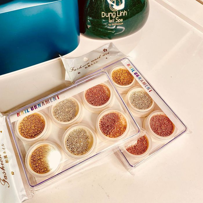 Không gian trưng bày đầy cảm hứng tại Dung Linh Nails