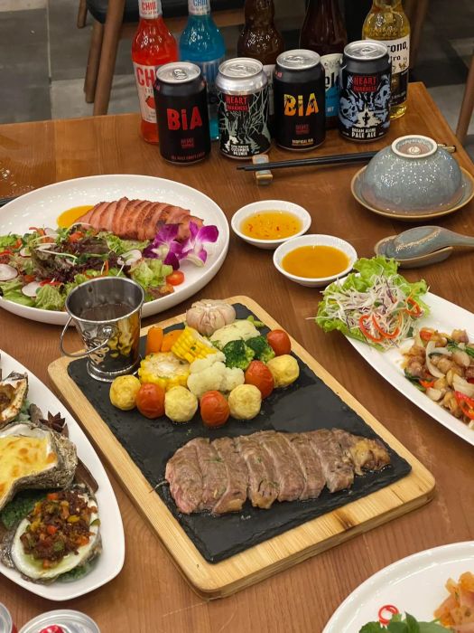 Góc nhìn ấn tượng về không gian thưởng thức bia tại Roy Cuisine