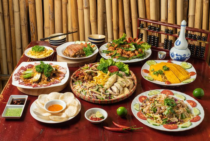 Không gian cổ trang đầy mê hoặc tại Túy Tửu Lầu - Ảnh 1