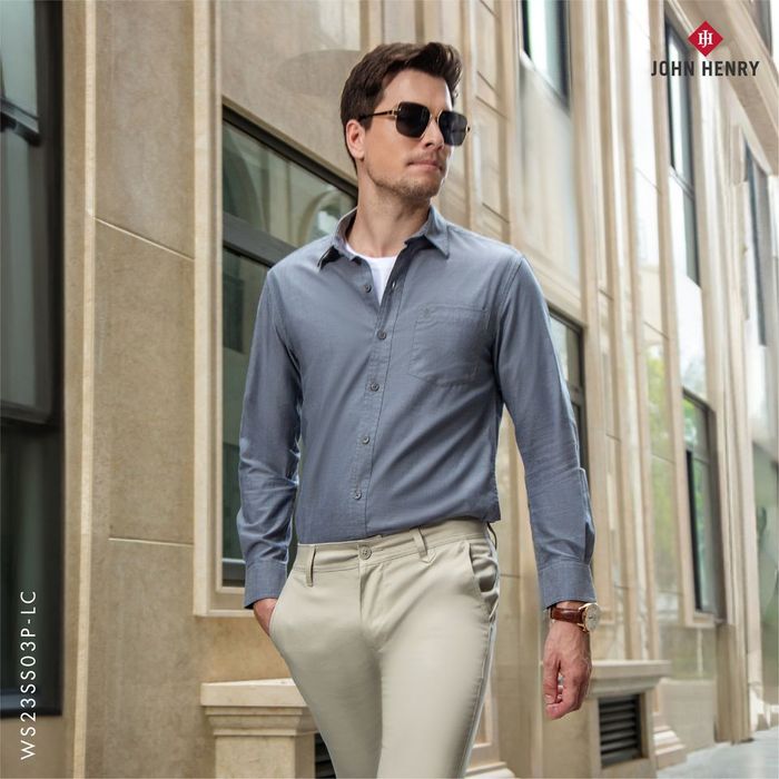 Hình ảnh thứ hai về không gian showroom John Henry