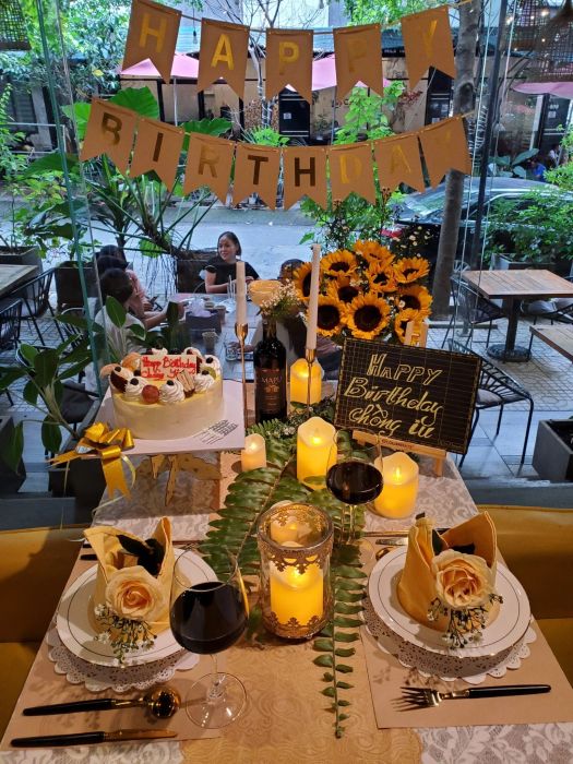 Những món ăn trình bày tinh tế tại Wellington Restaurant & Cafe