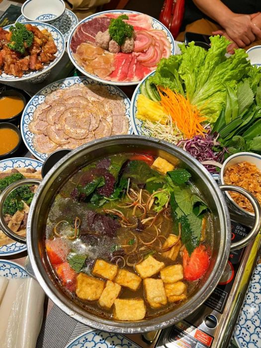 [Hình ảnh] Bò Tơ Quán Mộc - Nghệ thuật trình bày món bò tơ đỉnh cao