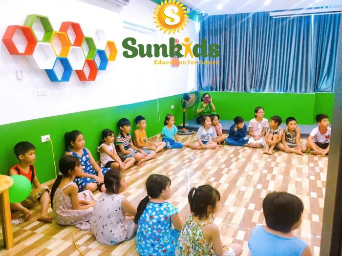 Lớp học tương tác hiện đại tại Sunkids Việt Nam - Ảnh 1
