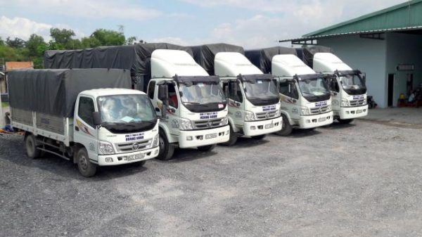 Đội xe vận tải đa dạng kích cỡ của Chành xe Cô Tuyền