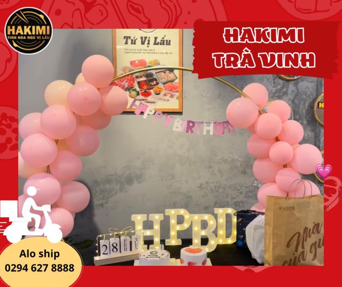 Không gian ấm cúng tại Lẩu Nướng Hakimi